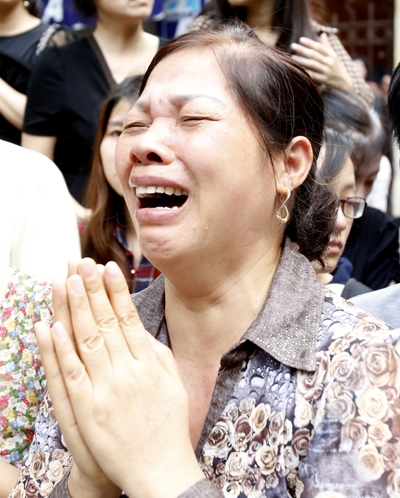 Nỗi đau vô bờ bến của người phụ nữ tiễn biệt Đại tướng lần cuối