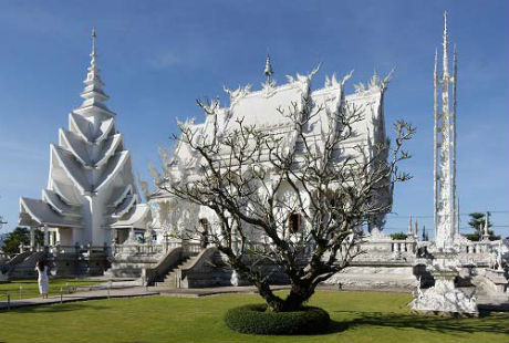Khám phá ngôi chùa Trắng có kiến trúc độc nhất thế giới