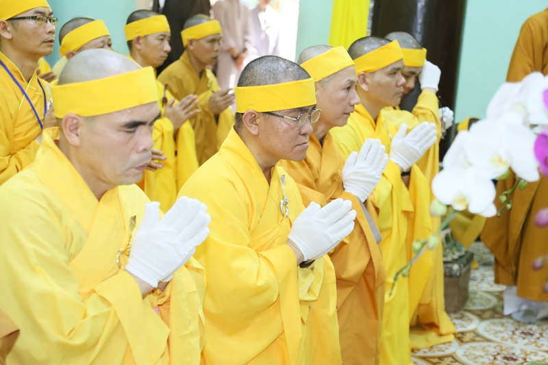 Thỉnh Linh mô cố HT. Thích Quang Đạo tham Phật, yết Tổ Thỉnh Linh mô cố HT. Thích Quang Đạo tham Phật, yết Tổ