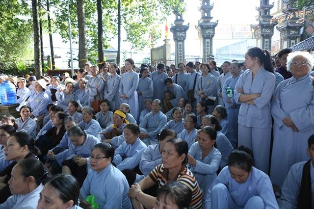 nguoiphattu-com nhap bao thap ht quang dao11.jpg