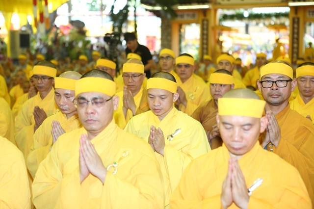 nguoiphattu-com nhap bao thap ht quang dao22.jpg
