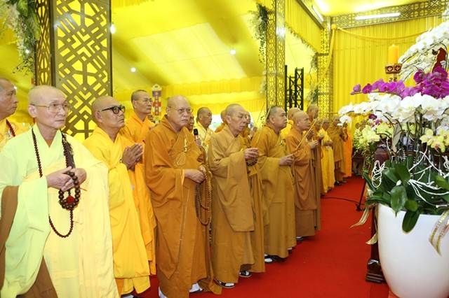nguoiphattu-com nhap bao thap ht quang dao28.jpg