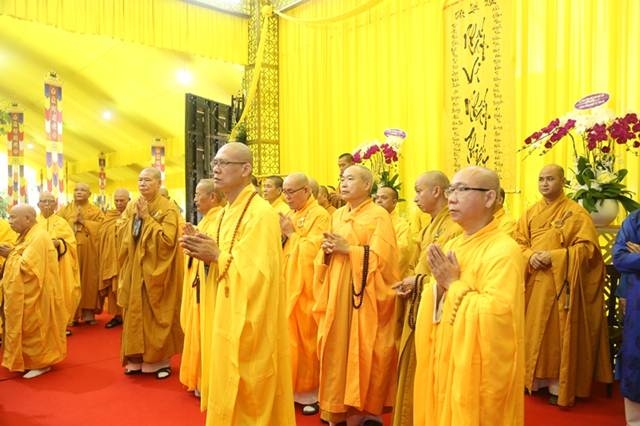 nguoiphattu-com nhap bao thap ht quang dao30.jpg