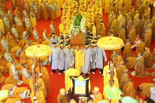 nguoiphattu-com nhap bao thap ht quang dao53.jpg