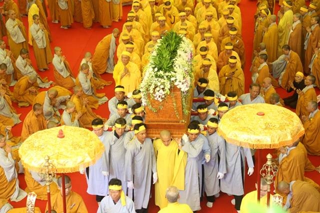 nguoiphattu-com nhap bao thap ht quang dao54.jpg