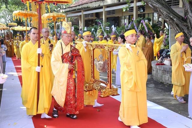 nguoiphattu-com nhap bao thap ht quang dao60.jpg