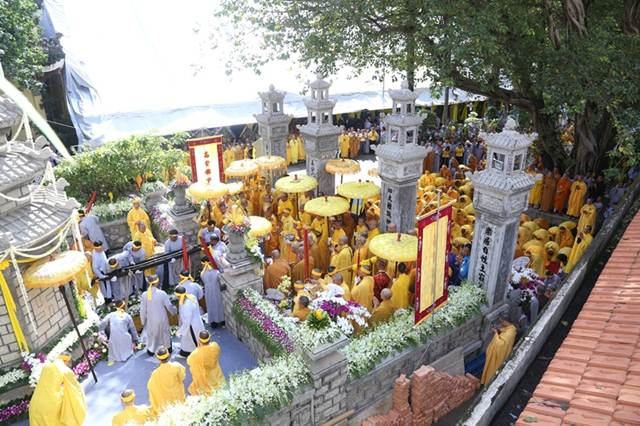 nguoiphattu-com nhap bao thap ht quang dao66.jpg