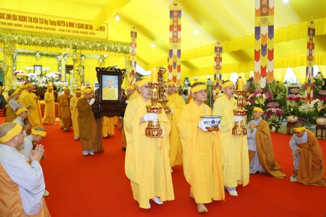 nguoiphattu-com thinh linh mo3.jpg
