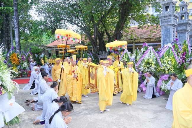 nguoiphattu-com thinh linh mo7.jpg