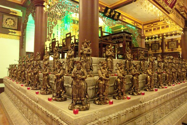 Giới Thần.jpg