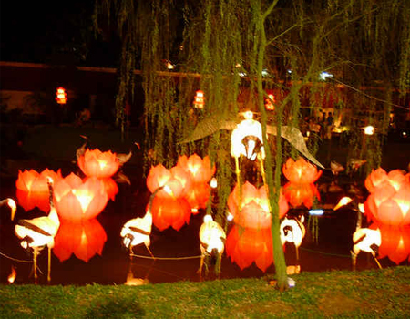 Vi sao co ngay Ram thang Gieng