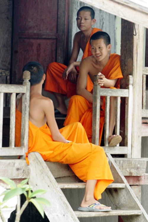 Cùng anh em huynh đệ nói về kinh nghiệm tu tập
