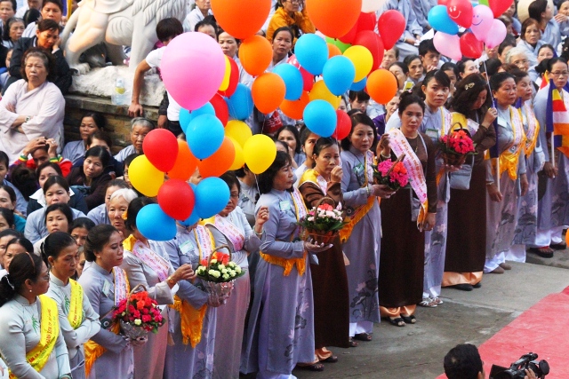 khai mac le hoi01.JPG
