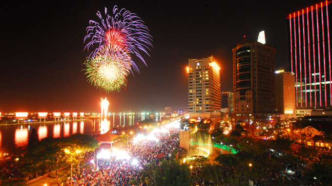 giao thua 1.jpg