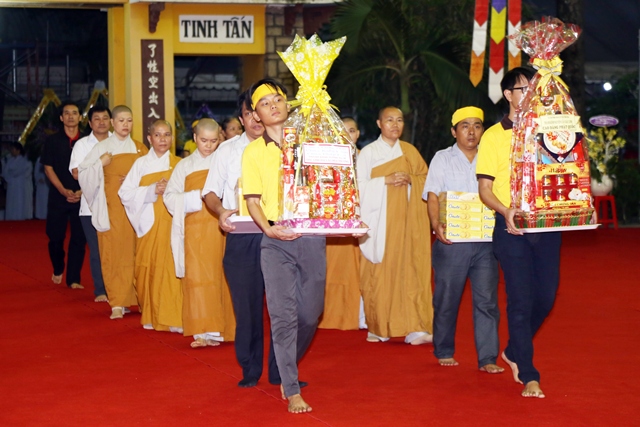 Các phái đoàn viếng tang lễ HT. Thích Quang Đạo Các phái đoàn viếng tang lễ HT. Thích Quang Đạo