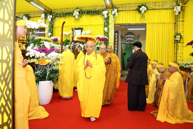 Các phái đoàn viếng tang lễ HT. Thích Quang Đạo ngày 18/7 Các phái đoàn viếng tang lễ HT. Thích Quang Đạo ngày 18/7