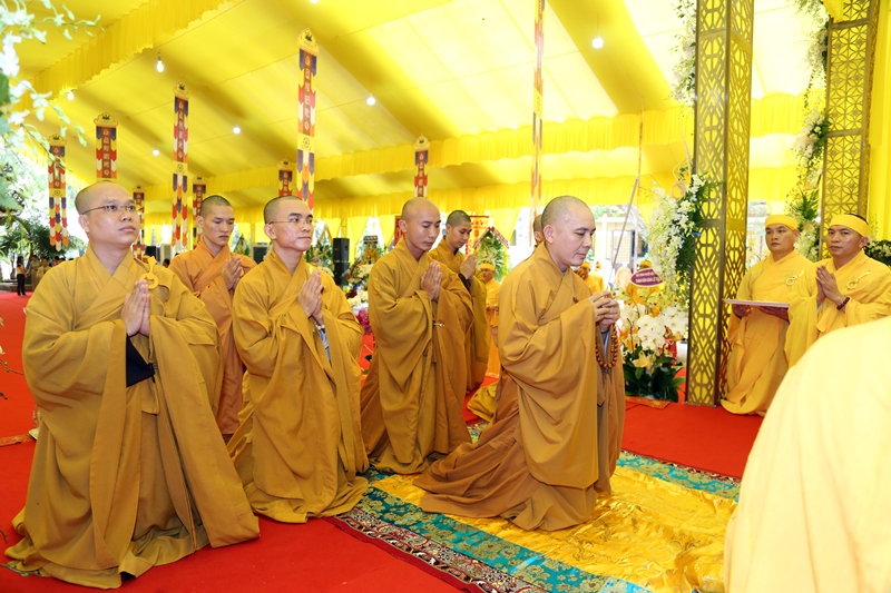Các phái đoàn viếng tang lễ HT. Thích Quang Đạo ngày 18/7 Các phái đoàn viếng tang lễ HT. Thích Quang Đạo ngày 18/7
